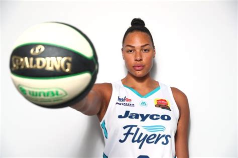 Liz Cambage in Bathing Suit Shared a Special Selfie